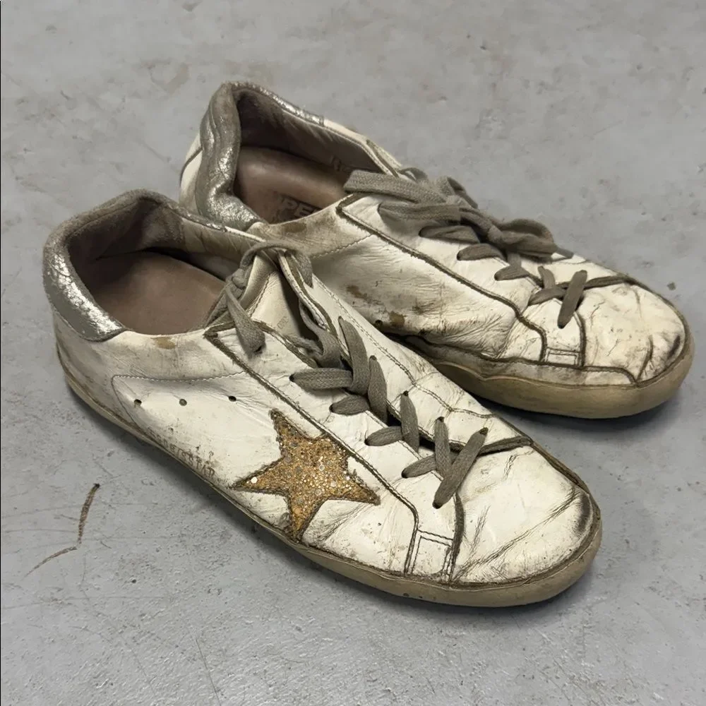 White and Gold Star Sneakers GOLDEN GOOSE Size 39 - Gold Distressed Off White